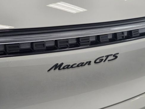 Certified 2024 Porsche Macan GTS image 31