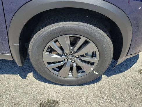 New 2026 Nissan Pathfinder SV AWD/4WD image 7