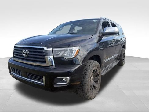 Used 2020 Toyota Sequoia Limited AWD/4WD image 3