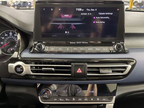 Used 2022 Kia Seltos S image 23