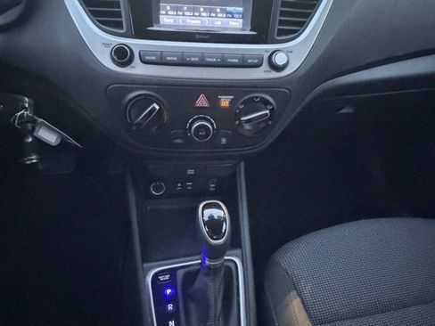 Used 2022 Hyundai Accent SE FWD image 18