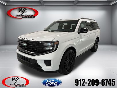 New 2026 Ford Expedition Platinum w/ Stealth Performance Package