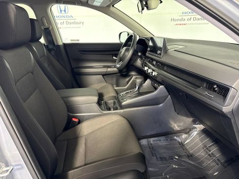 Used 2023 Honda CR-V EX image 6