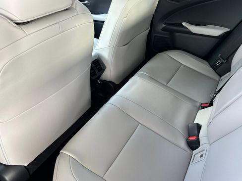 New 2026 Lexus UX 300h FWD image 12