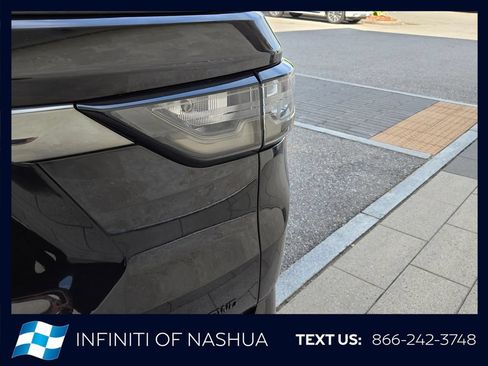 Used 2019 Chevrolet Traverse Premier w/ Redline Edition AWD/4WD image 14