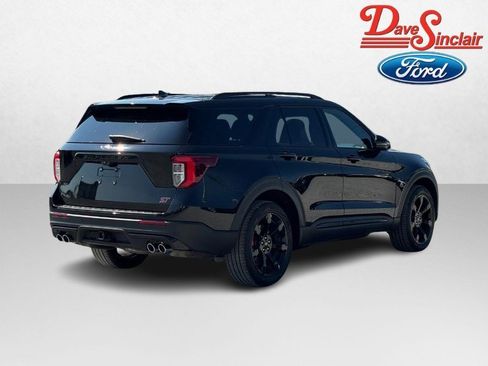 Used 2024 Ford Explorer ST w/ Equipment Group 401A AWD/4WD image 7
