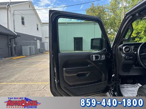 Used 2021 Jeep Gladiator Sport image 60
