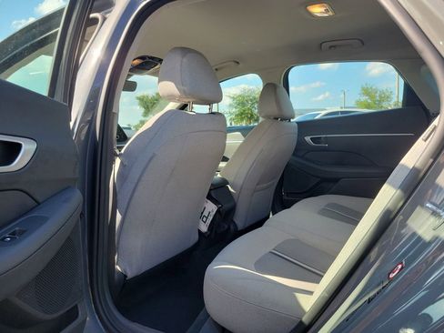 Used 2021 Hyundai Sonata SE FWD image 11