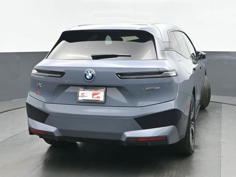 Used 2023 BMW iX xDrive50 w/ Sport Package image 4