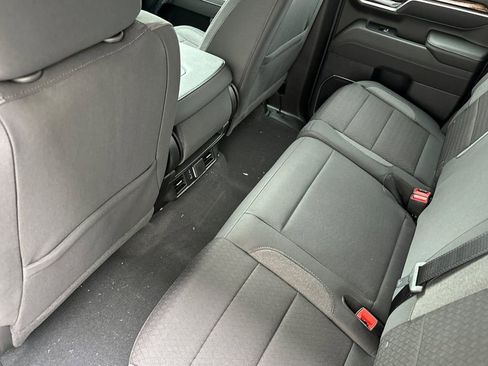 New 2026 GMC Sierra 2500 SLE w/ Preferred Package image 9