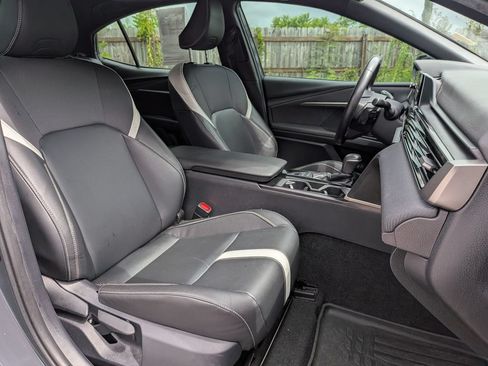 Used 2025 Toyota Camry SE w/ Multimedia Upgrade Package FWD image 29