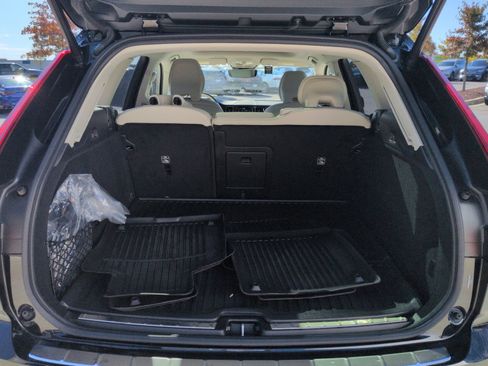 New 2025 Volvo XC60 T8 Plus w/ Protection Package Premier image 26