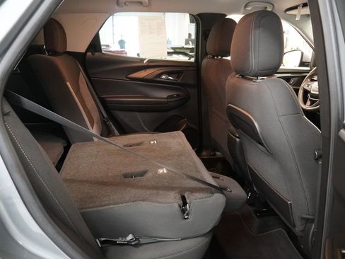 Used 2023 Chevrolet TrailBlazer LT w/ Convenience Package FWD image 30