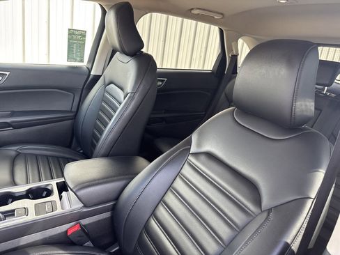 Used 2022 Ford Edge SEL w/ Convenience Package image 24