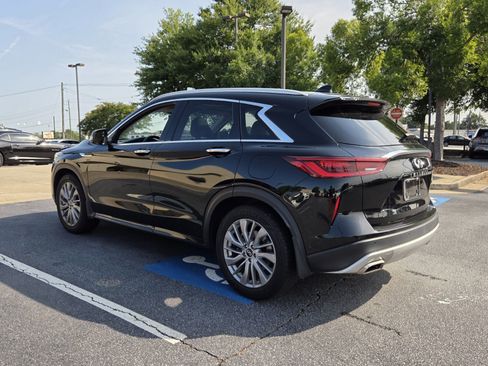 Used 2023 INFINITI QX50 Luxe FWD image 8