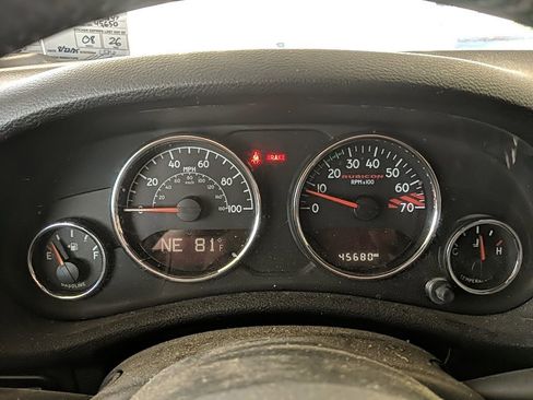 Used 2017 Jeep Wrangler Unlimited Rubicon image 20