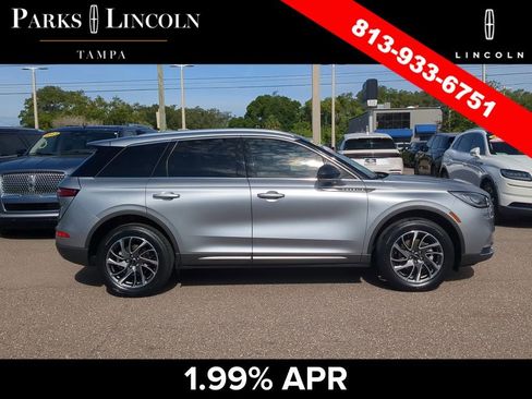 Certified 2022 Lincoln Corsair FWD w/ Equipment Group 101A image 3