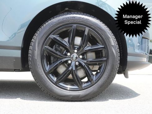 Used 2026 Land Rover Range Rover Velar S AWD/4WD image 33