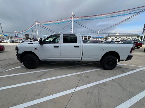 Used 2025 RAM 3500 Tradesman AWD/4WD image 6