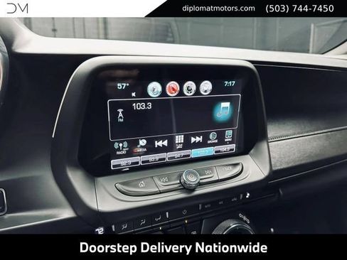 Used 2018 Chevrolet Camaro SS RWD image 32