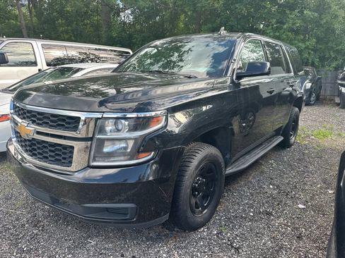 Used 2019 Chevrolet Tahoe 2WD w/ Remote Keyless Entry Package image 1