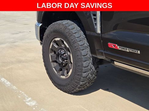 Used 2024 Ford F250 King Ranch w/ Tremor Off-Road Package AWD/4WD image 16