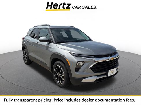 Used 2025 Chevrolet TrailBlazer LT FWD image 1