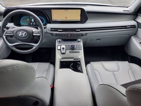Used 2025 Hyundai Palisade SEL AWD/4WD image 13