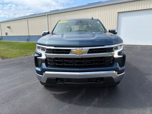 Used 2024 Chevrolet Silverado 1500 LT AWD/4WD image 9