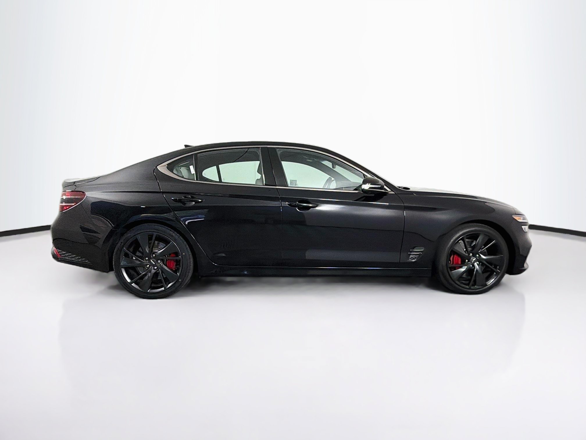 Used 2022 Genesis G70 3.3T RWD image 10