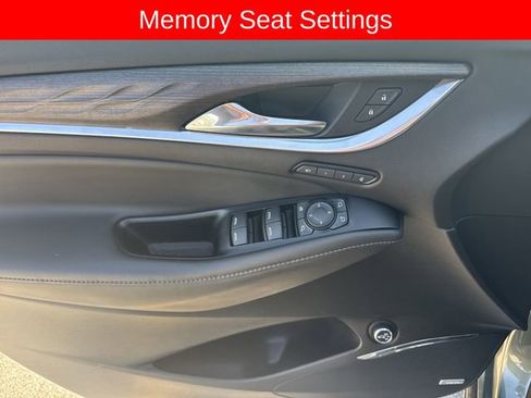 Used 2023 Buick Enclave Avenir w/ Avenir Technology Package AWD/4WD image 23