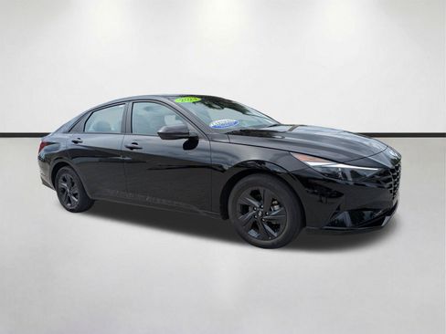Used 2023 Hyundai Elantra SEL FWD image 1