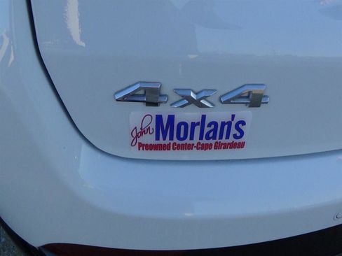 Certified 2025 Jeep Compass Limited w/ Elite Group image 9