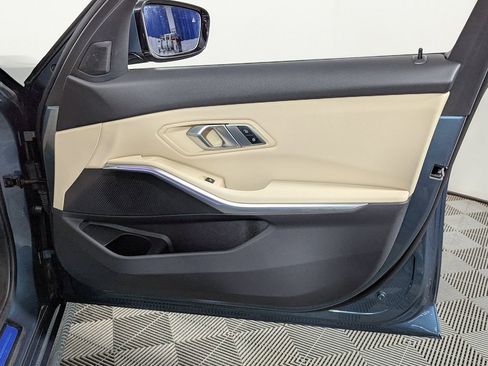 Used 2021 BMW 330i xDrive 330i xDrive w/ Convenience Package image 20