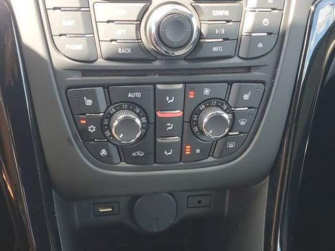 Used 2018 Buick Cascada Premium FWD image 27