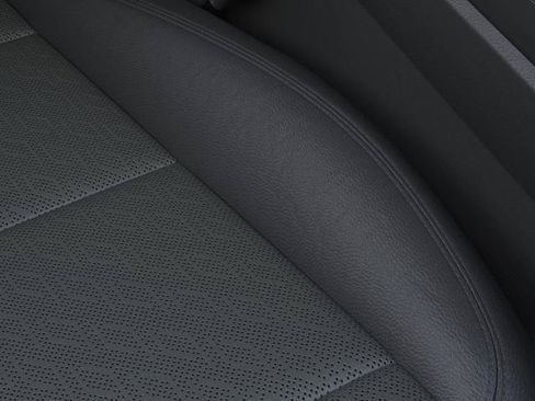New 2026 Chevrolet Equinox LT w/ Convenience Package II FWD image 21