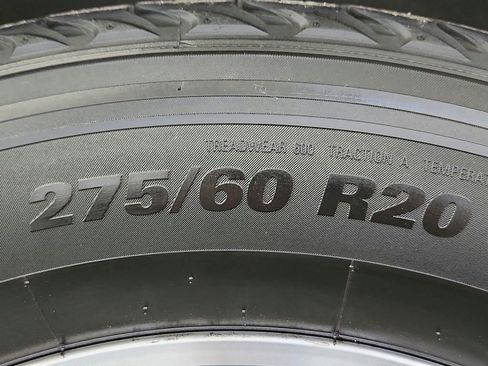 Used 2023 Nissan Armada SL image 45