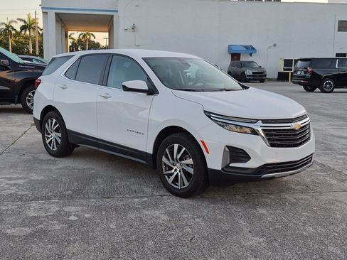 Used 2023 Chevrolet Equinox LT FWD image 3