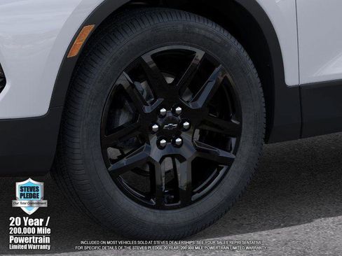 New 2025 Chevrolet Blazer LT w/ Sound & Technology Package image 9