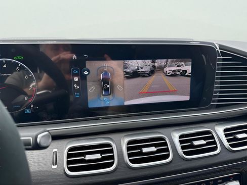 New 2025 Mercedes-Benz GLE 63 AMG S image 17