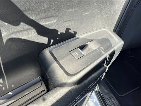 Used 2024 Ford Ranger XLT w/ Technology Package image 16