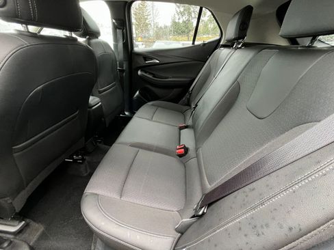 Used 2025 Buick Encore GX Preferred image 27