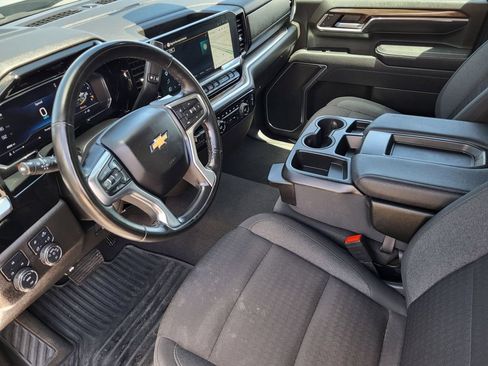 Used 2025 Chevrolet Silverado 2500 LT w/ Safety Package AWD/4WD image 10