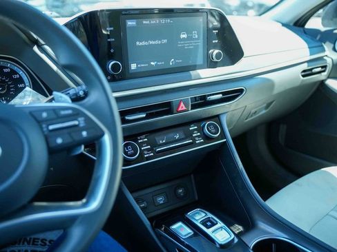 Used 2023 Hyundai Sonata Blue FWD image 30