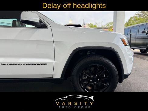 Used 2022 Jeep Grand Cherokee Laredo X AWD/4WD image 45