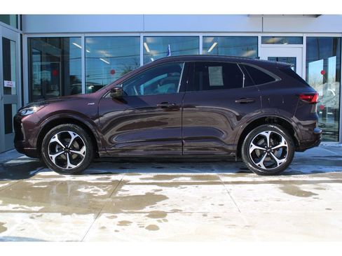 Used 2023 Ford Escape ST-Line Select w/ Tech Pack #2 image 4