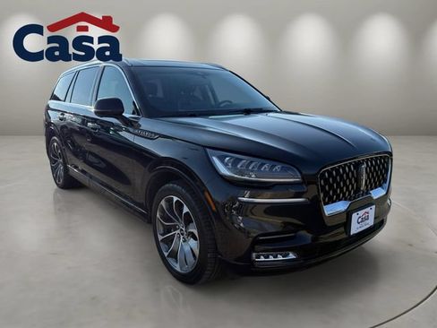 Used 2021 Lincoln Aviator Grand Touring w/ Class IV Trailer Tow Package AWD/4WD image 8