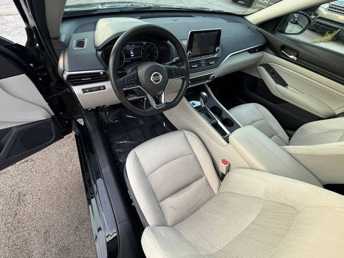 Used 2019 Nissan Altima 2.5 S FWD image 15