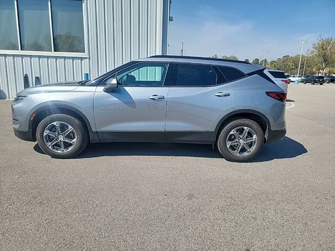 Used 2024 Chevrolet Blazer LT w/ Convenience Package image 2