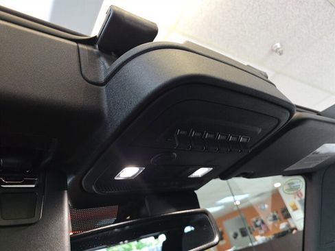 Used 2022 Ford Bronco Outer Banks image 36